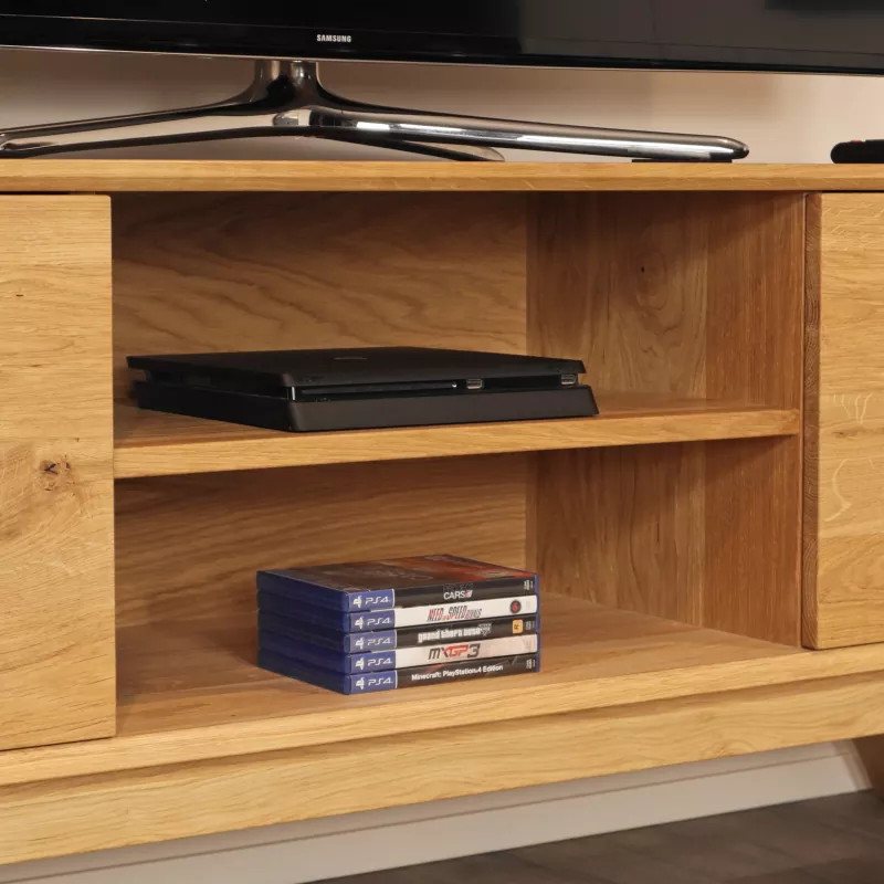 TV-Board mit 2 offenen Fächern